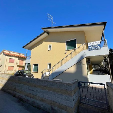 Villa Daniela Carraro Immobiliare - Family Apartments Lido di Jesolo Kültér fotó